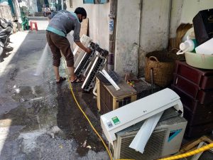 Vệ sinh máy lạnh tại nhà
